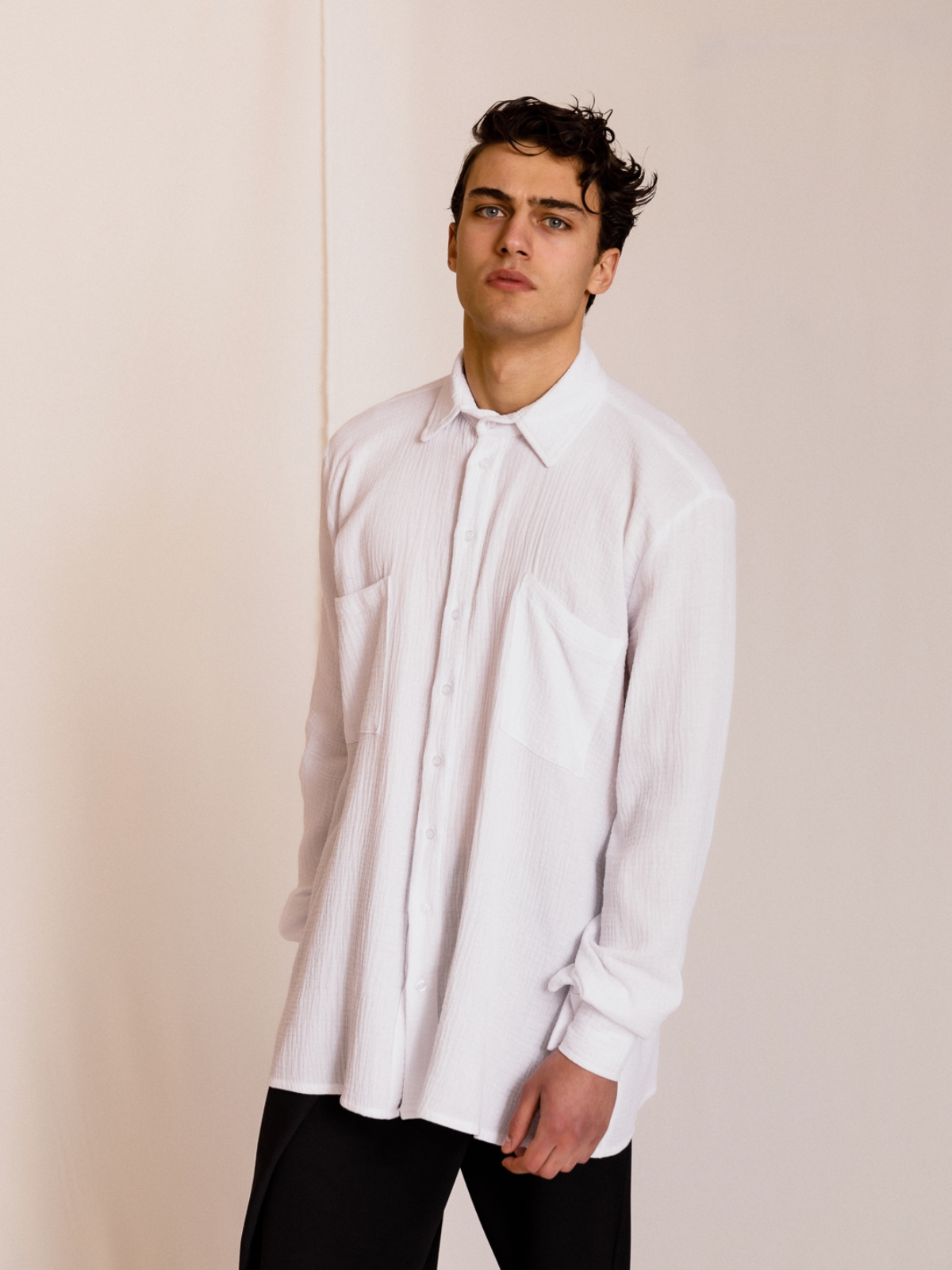 Dante | White crinkle shirt with chest pockets