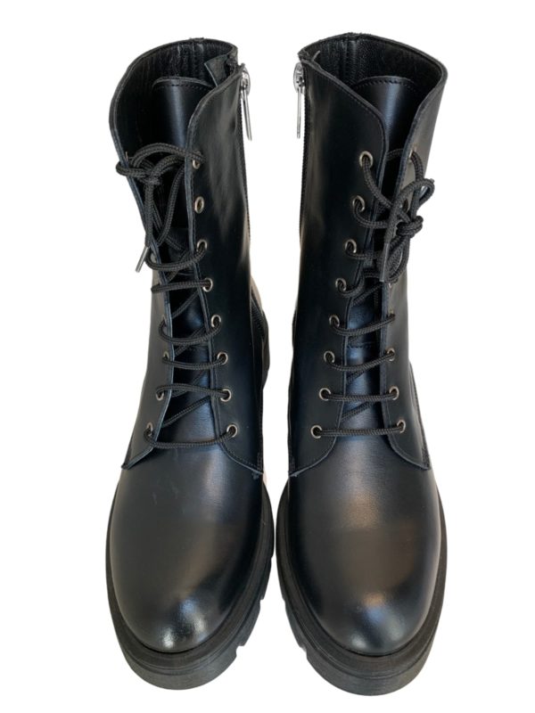 I love sandals | Lug-sole combat boots