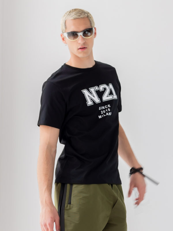 Ν°21 | Κοντομάνικη μπλούζα με στρογγυλή λαιμόκοψη και λογότυπο