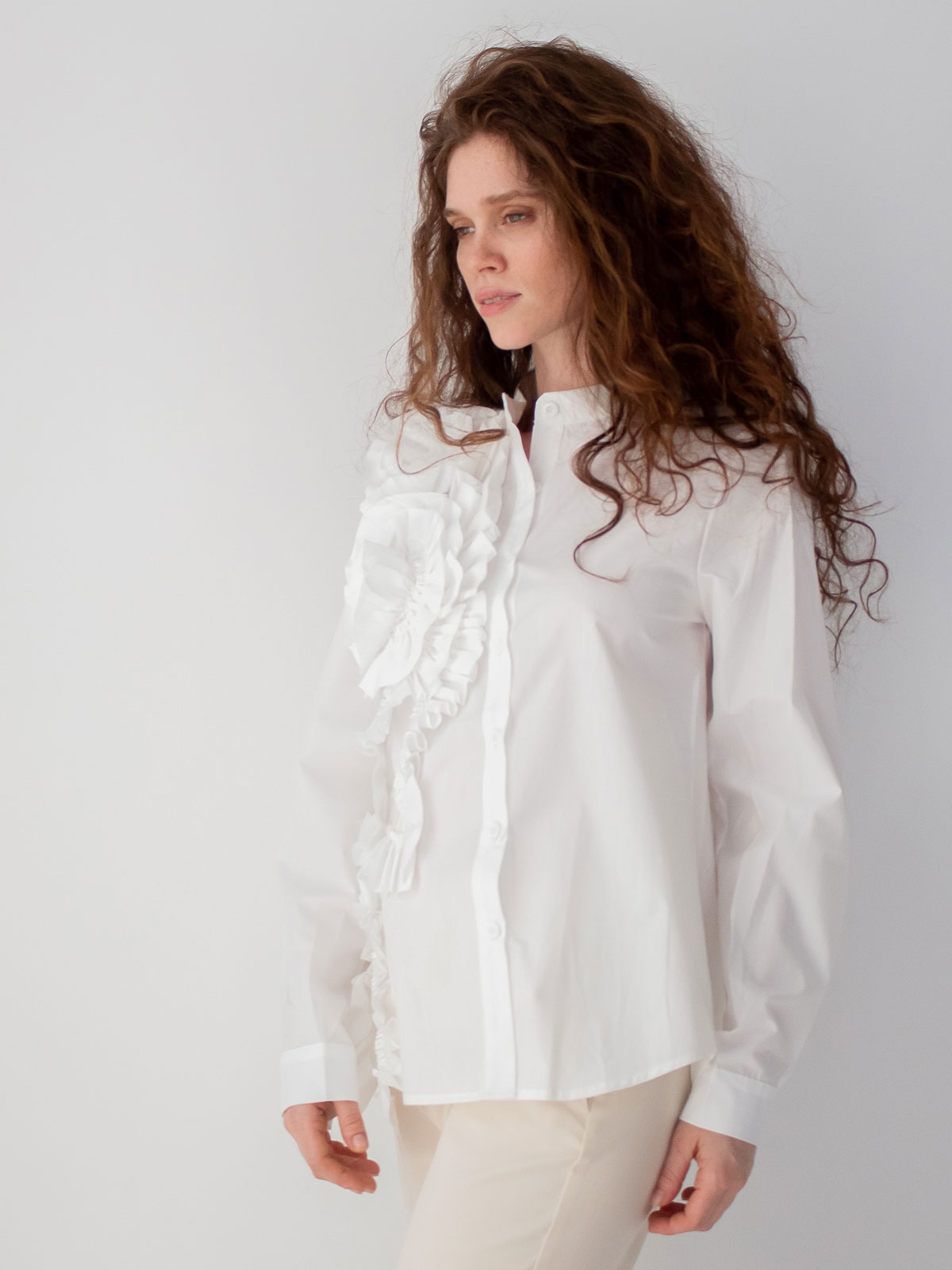Sotris collection | Floral applique shirt