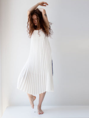 Sotris collection | Πλισέ φόρεμα με φιόγκους στην πλάτη